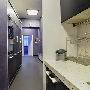Champs-élysées | 2-bdr, 2-bthr Tsar Simeon Sofia